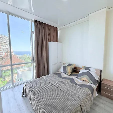 двухкомнатная с видом на море Odessa