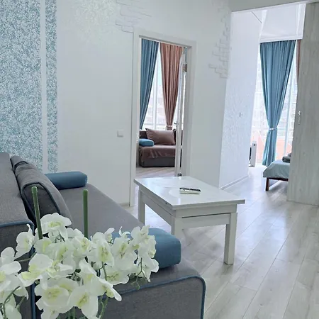 84и3 Apartman *