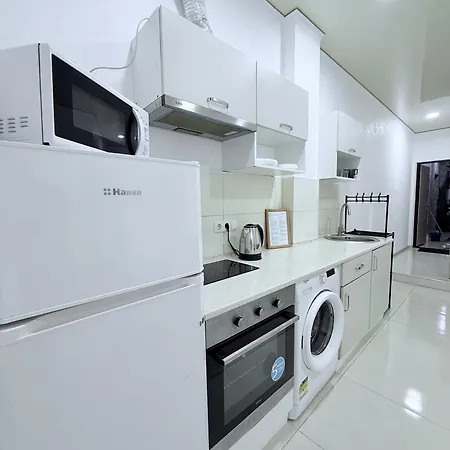 84и3 Apartman