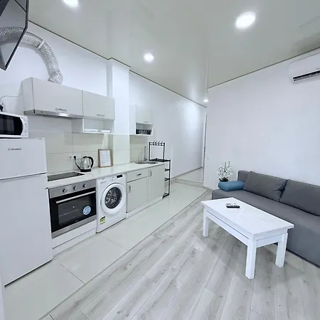 84и3 Apartman Odessza