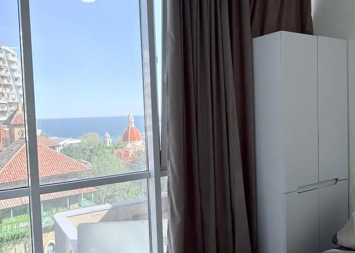 двухкомнатная с видом на море Apartament