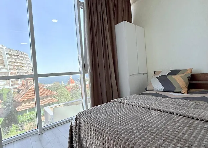 Apartament двухкомнатная с видом на море *